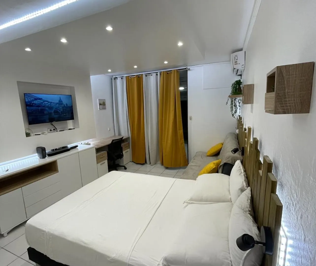 Studio Spacieux En Bord De Mer Le Gosier  Guadeloupe
