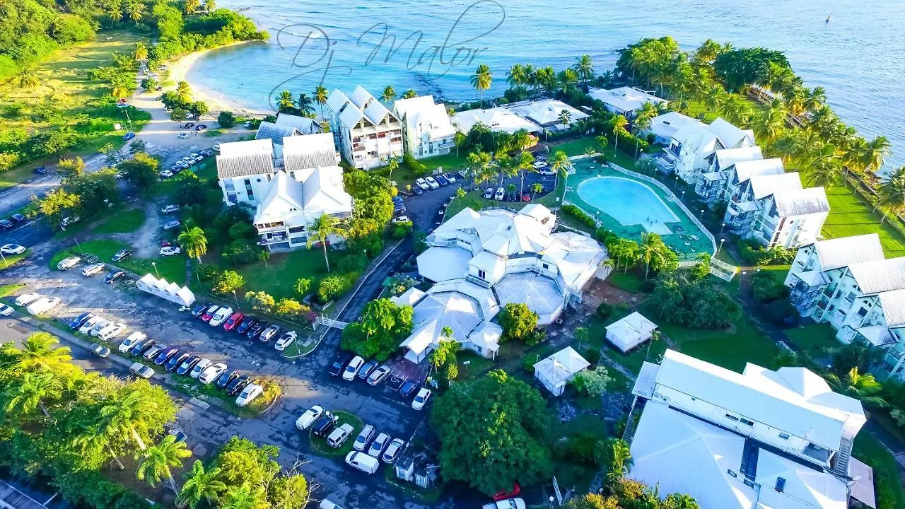 Apartment Studio Spacieux En Bord De Mer Le Gosier  Guadeloupe
